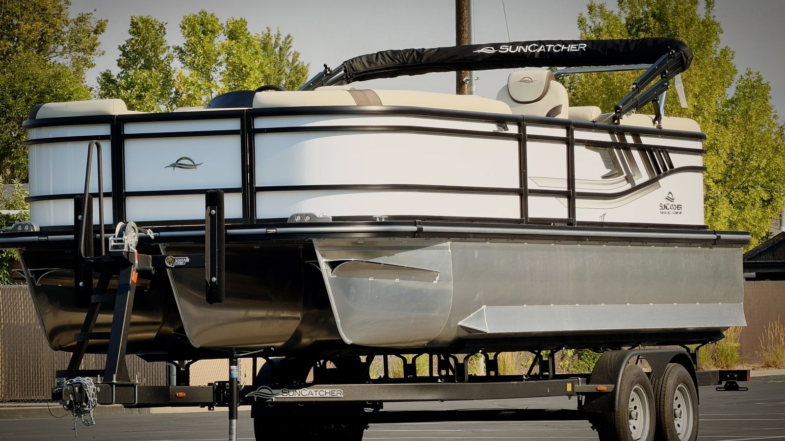 2027 322 RC Select Pontoon Boat Powered by a Yamaha 200HP