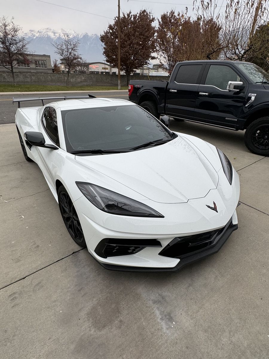 2023 Chevrolet Corvette 2LT