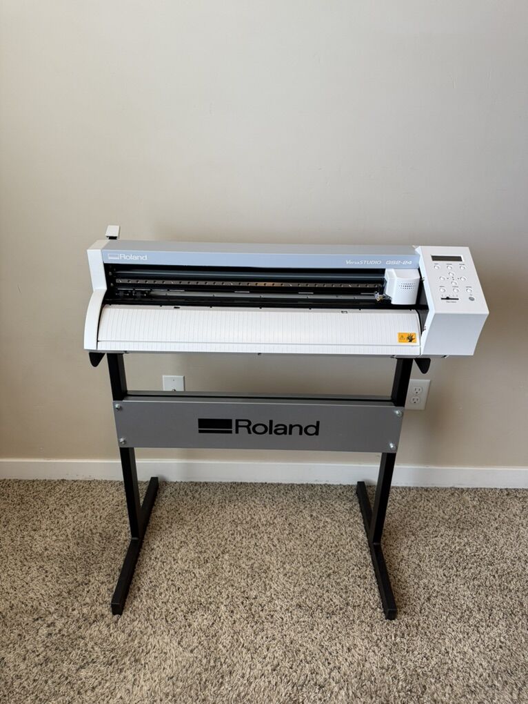 Roland GS2-24 CAMM 1 Vinyl Cutter Plotter With Stand
