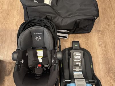 UPPAbaby Aria Car Seat, Extra Base, & Travel Bag