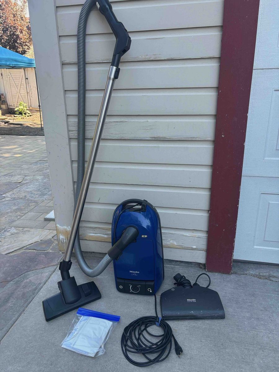 Miele canister vacuum