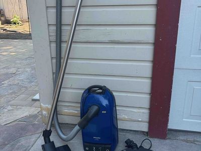 Miele canister vacuum