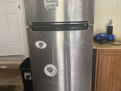 Whirlpool Stainless Steel Top Freezer Refrigerator - Excellent Condition