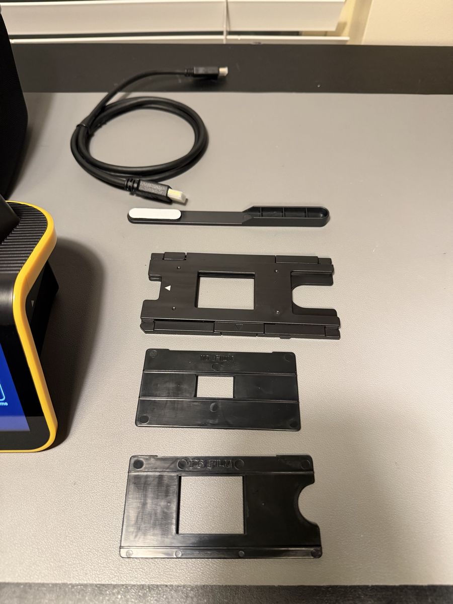 Main image 4
