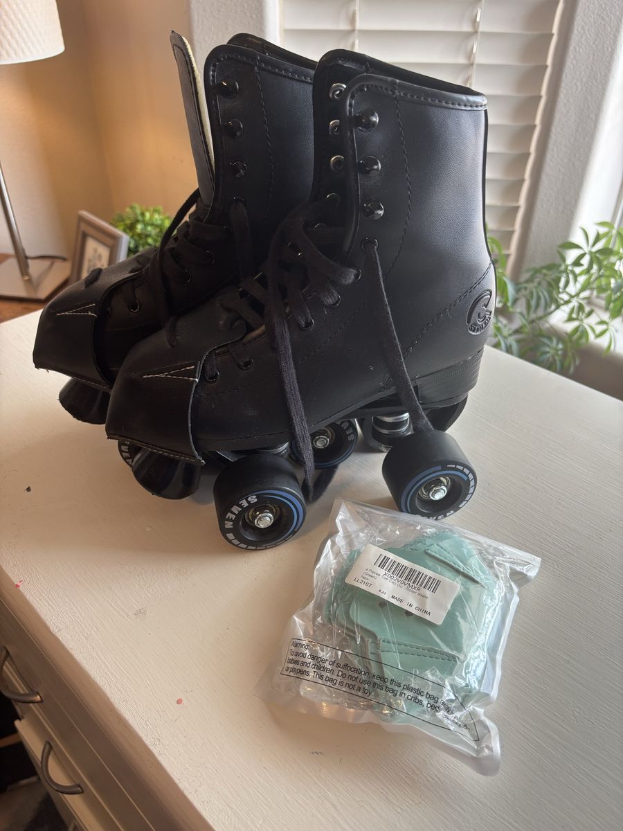 C7 Roller skates, size Y3