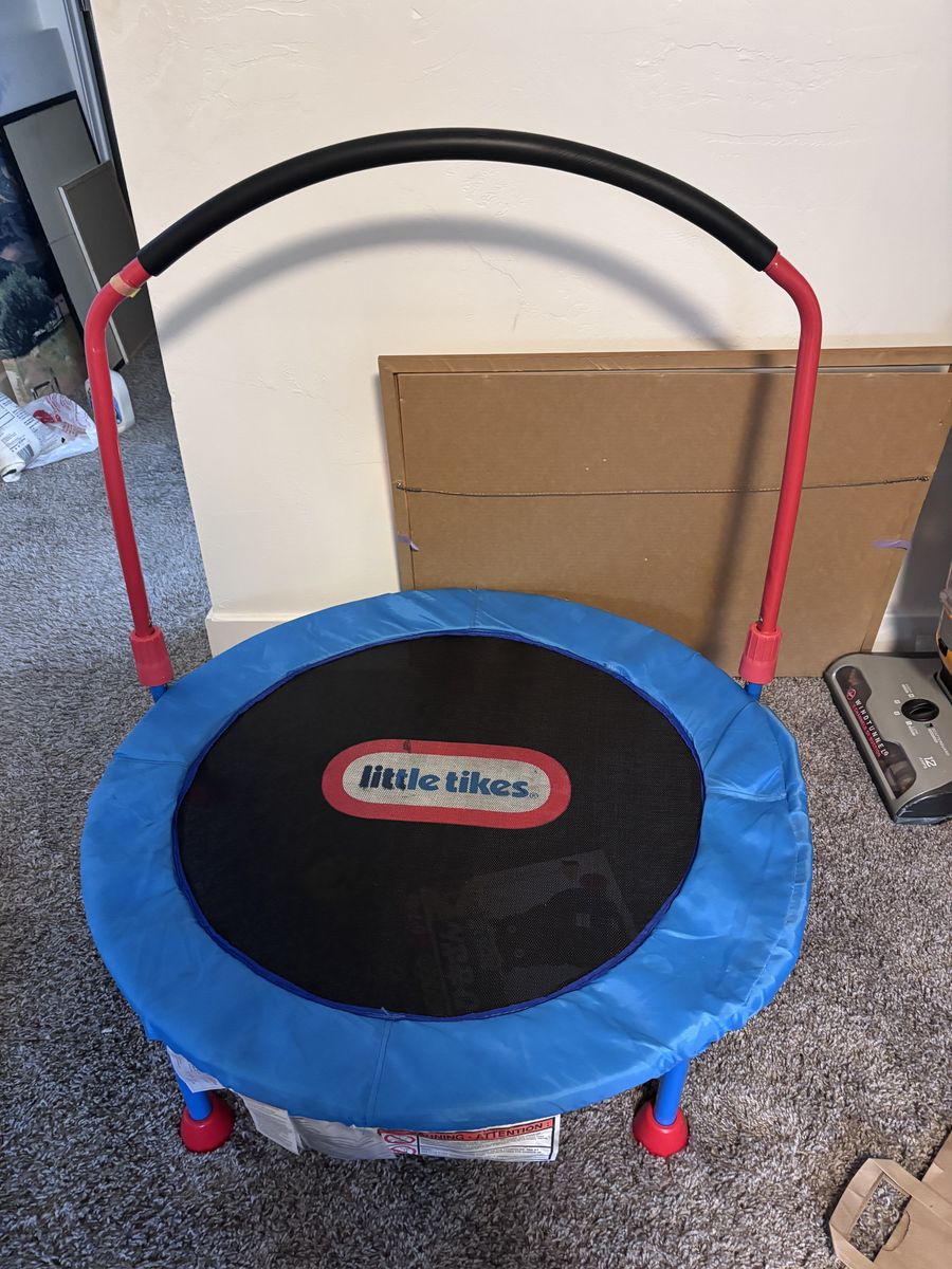 Little Tiles Trampoline