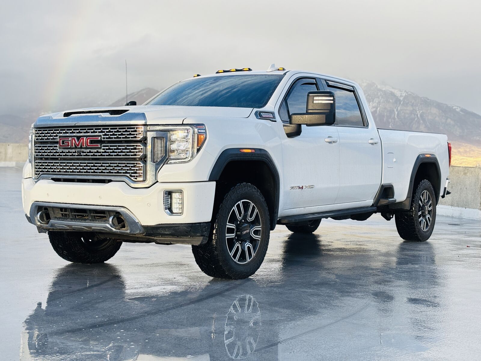 2023 GMC Sierra 3500HD AT4