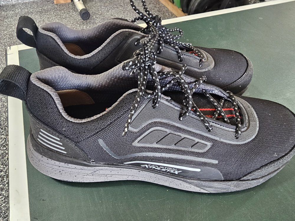 Industrial Athletix Men's Work Safety Shoes Black Gray