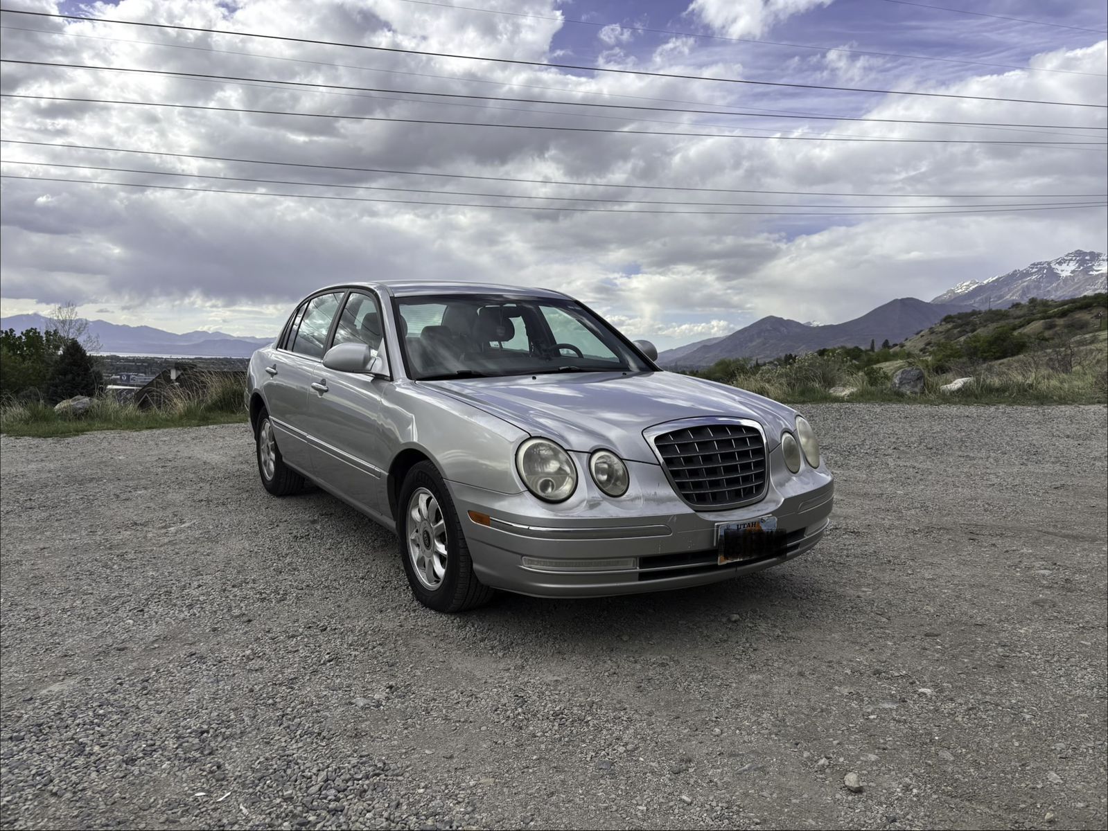 2004 KIA AMANTI Base