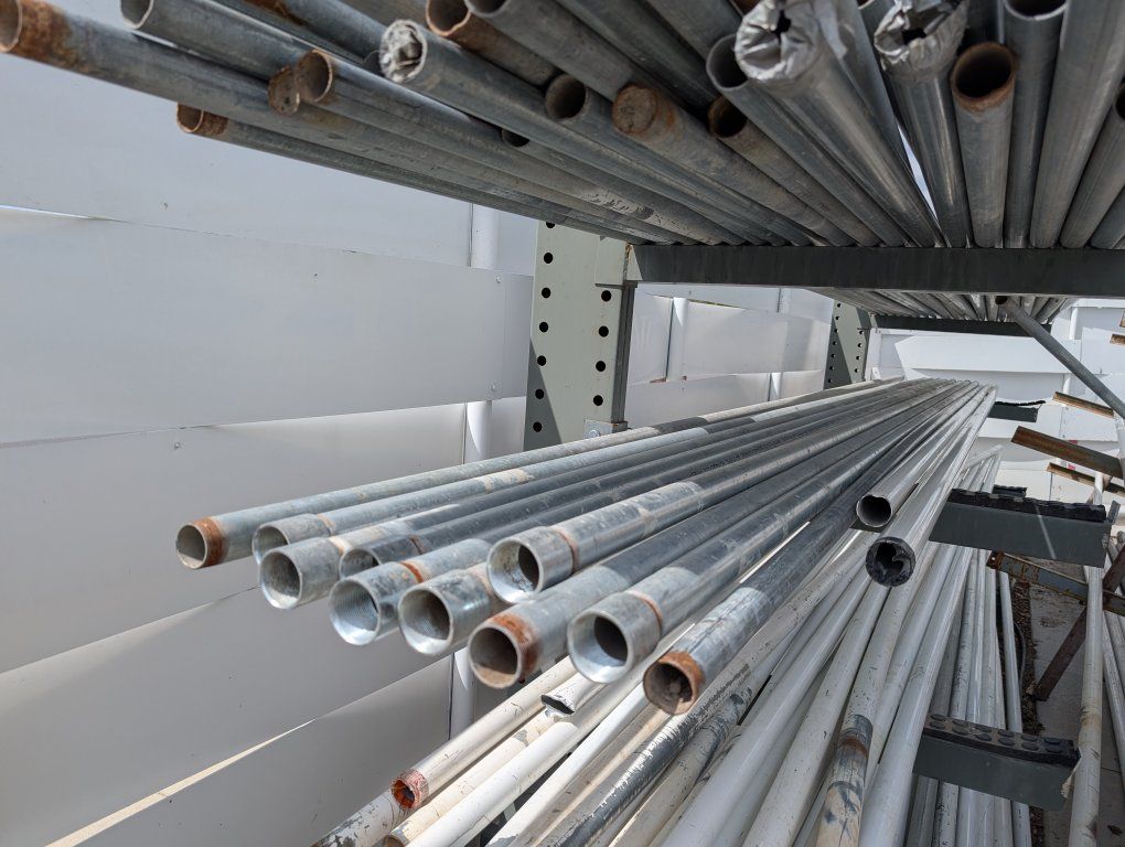 9 Aluminum Conduit Pipes — 21' Lengths OBO