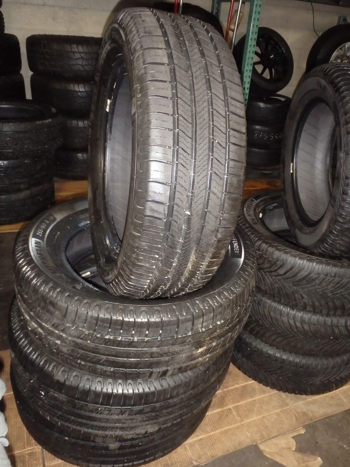 255/60R19 MICHELIN DEFENDER 2 SET OF USED TIRES