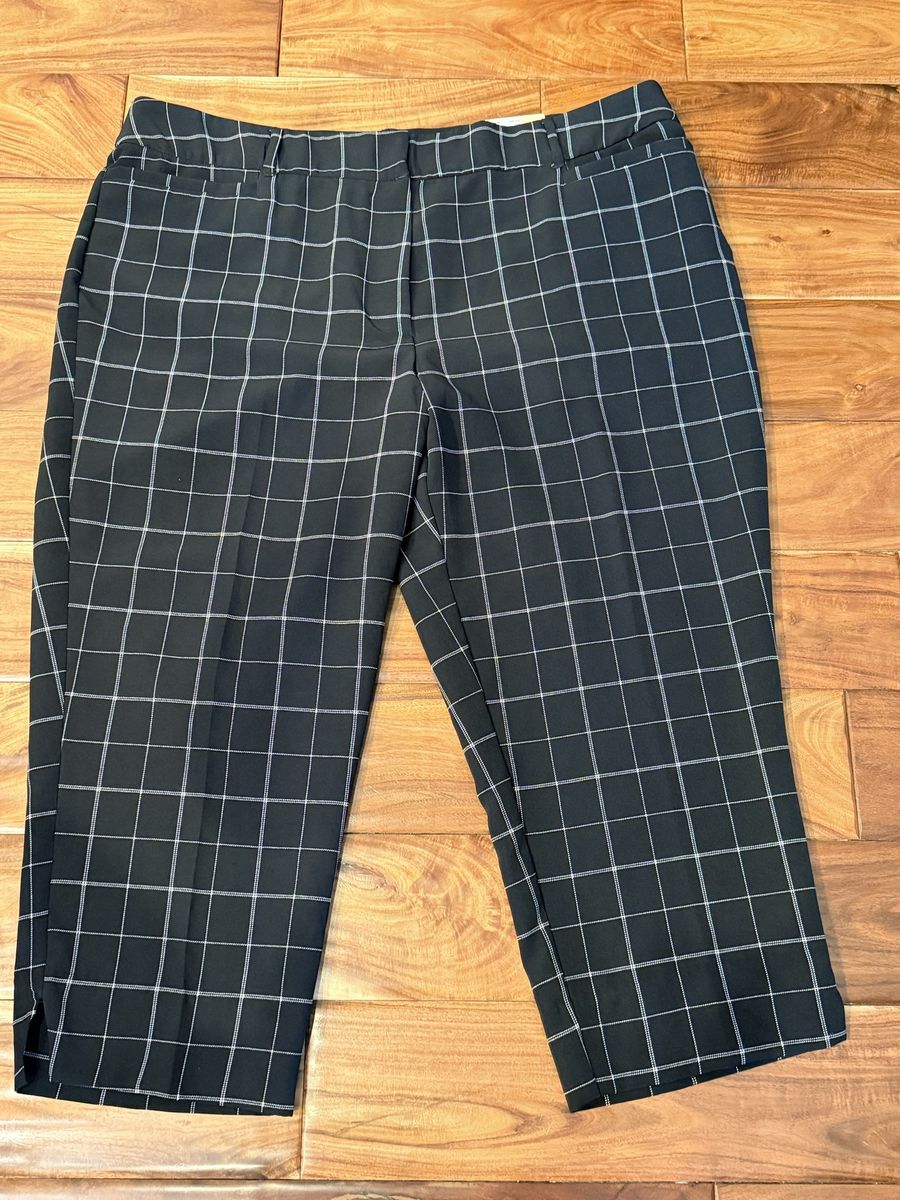 New Women Size 18W Capri Dressed pants Black and White Windowpane Grid 