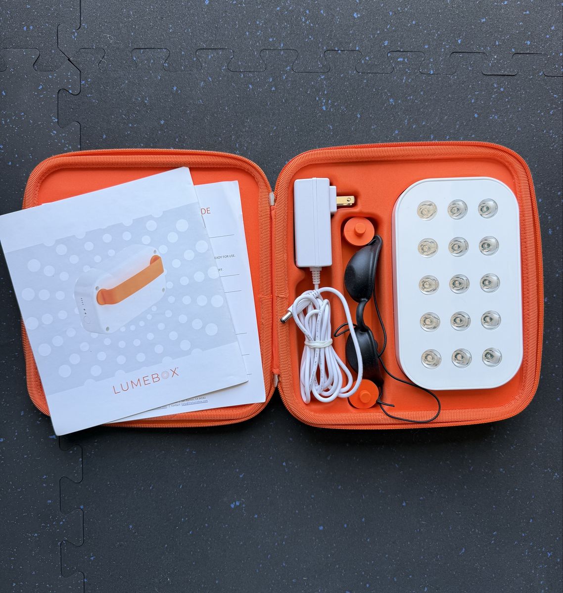 Lumebox Red Light Therapy Device – Complete Set
