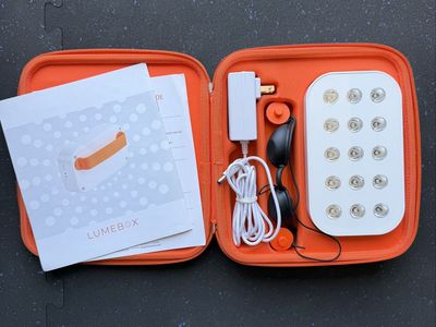 Lumebox Red Light Therapy Device – Complete Set