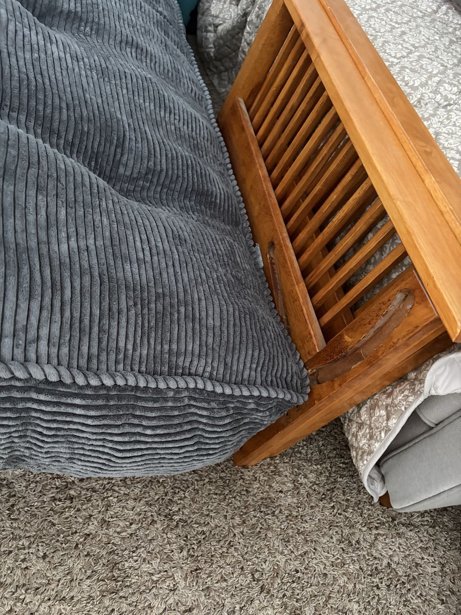 Queen size futon