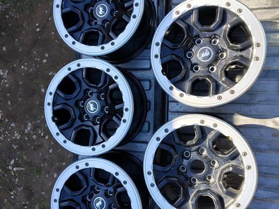(5) Ford Bronco wheels