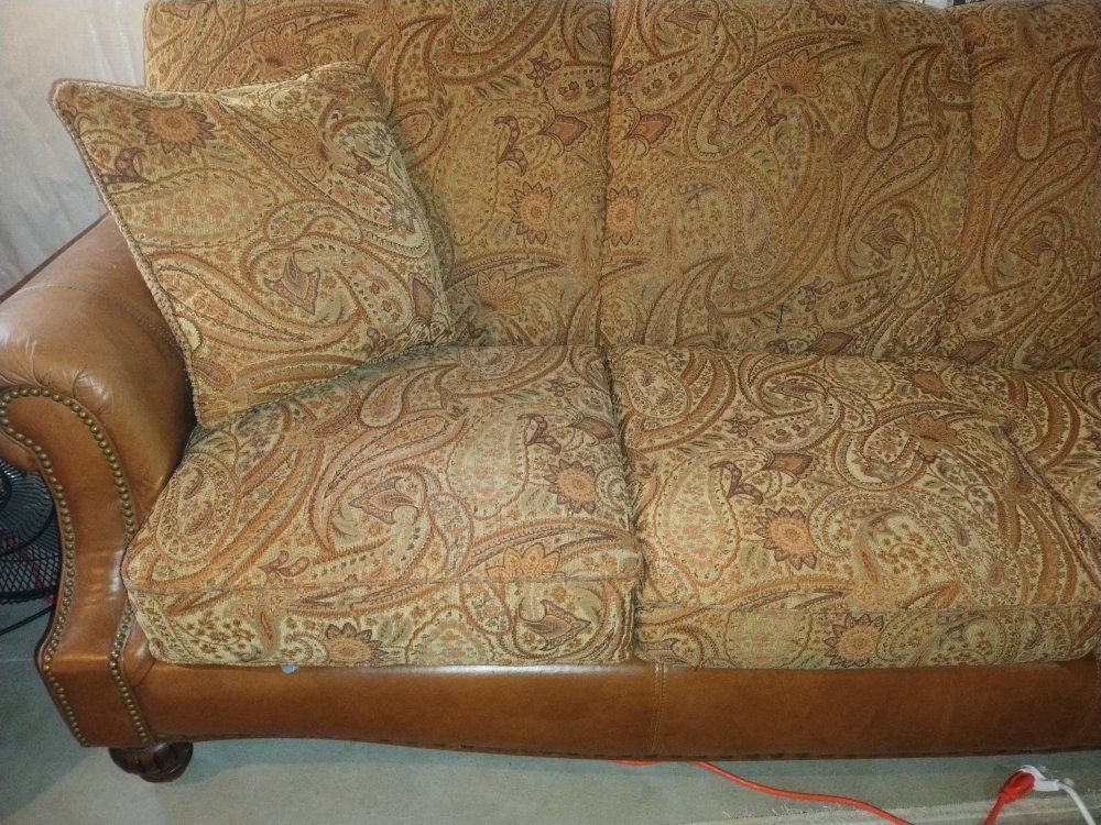 Main image 4