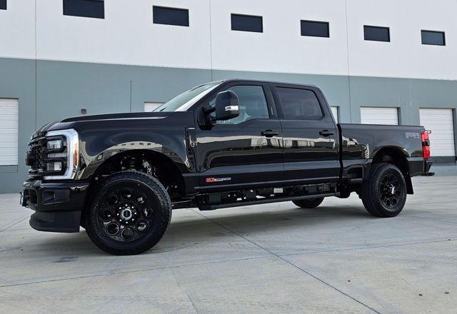 2026 Ford F-350 Super Duty Lariat