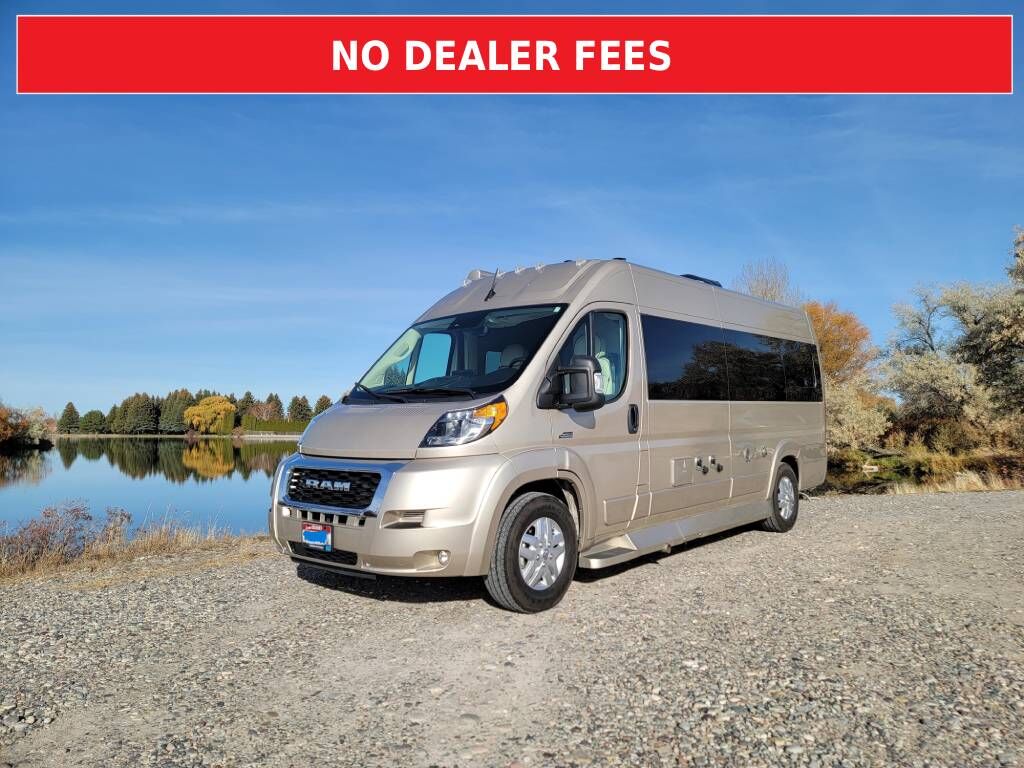 2023 Midwest Automotive Designs Legend FSL - Like New!