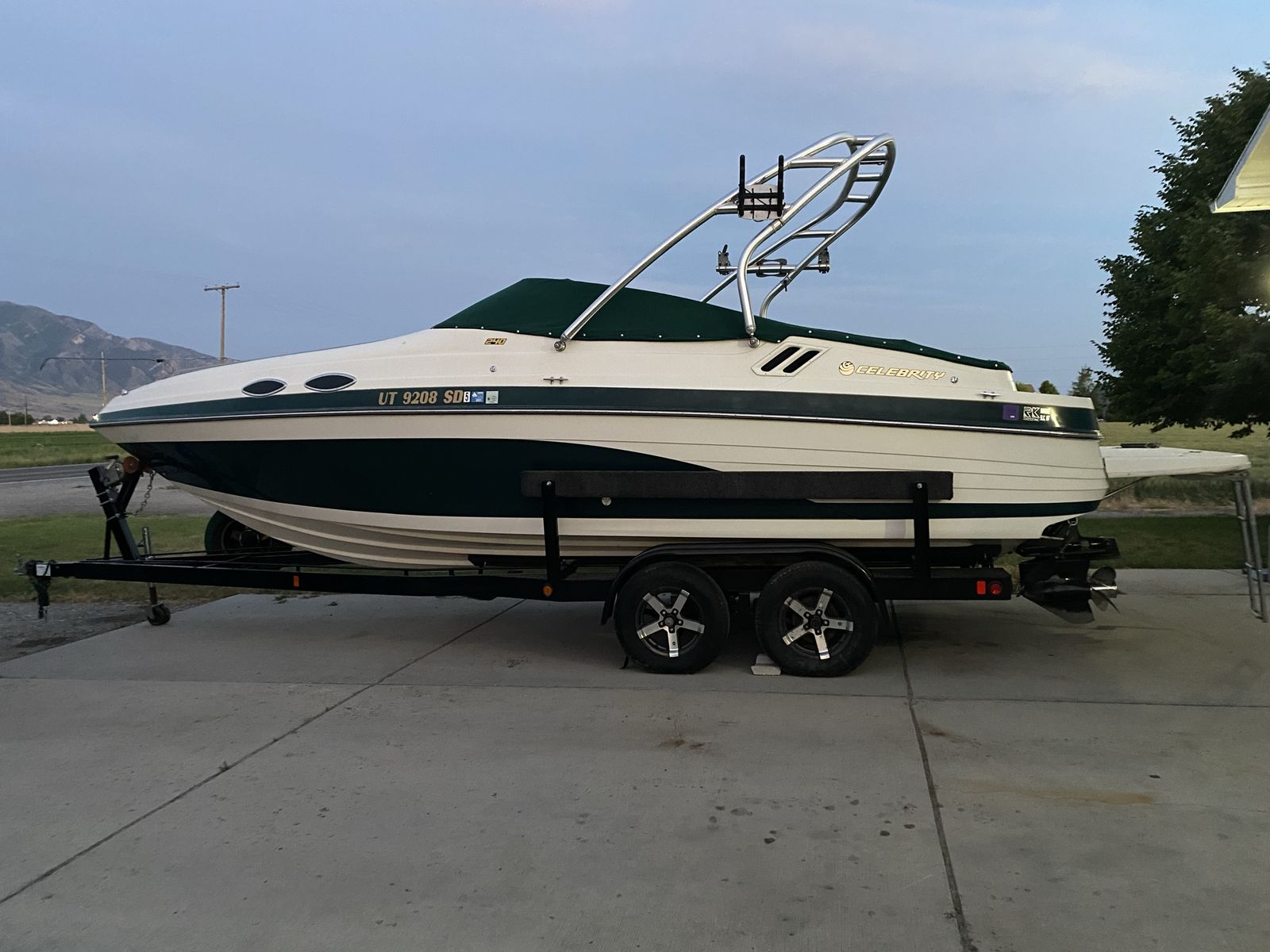Celebrity 240 Boat with Wakeboard Tower and Trailer