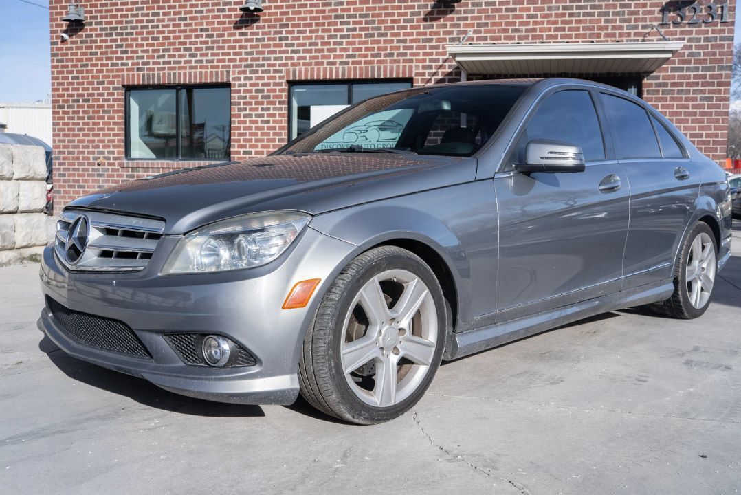 2010 MERCEDES-BENZ CCLASS C 300 Luxury