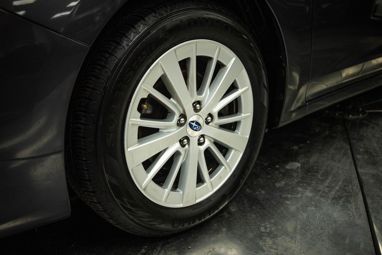 Main image 4