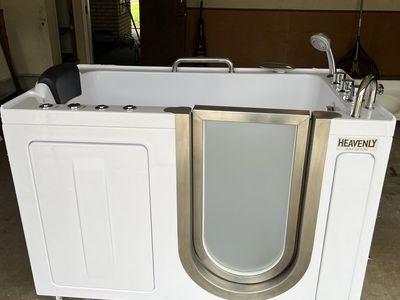 Heavenly Walk-In Bathtub with Hydrotherapy Jets and Handheld Shower