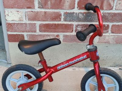 Chicco Red Bullet Balance Bike