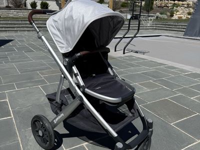 Uppababy vista v2