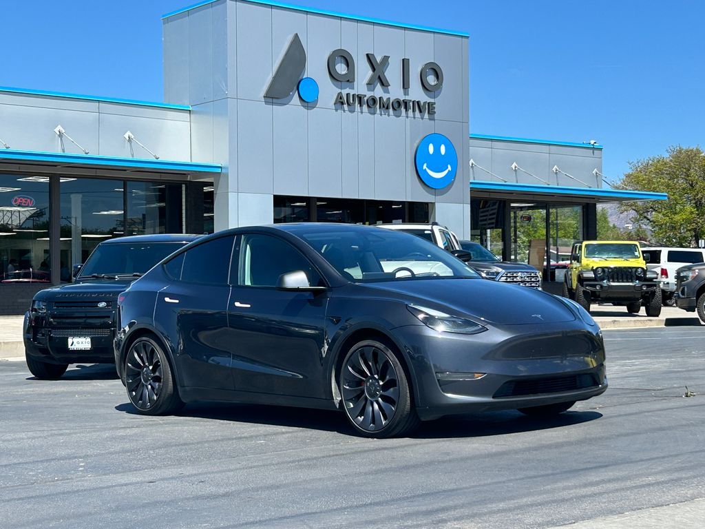 2025 Tesla Model Y Performance