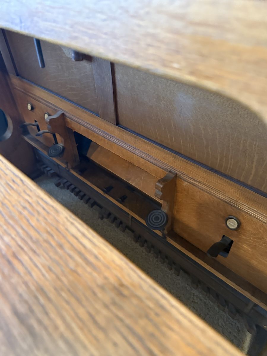 Main image 11