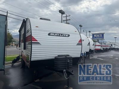 2027 Sunset Park RV Sun Lite LTD 19RK