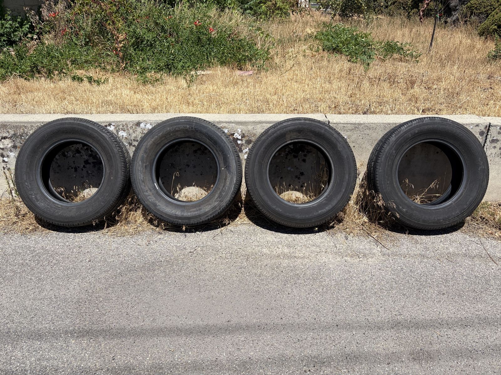 Toyo Tires Open Country 245/70R17