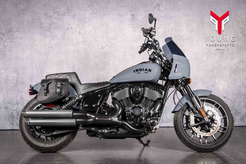 2023 Indian Motorcycle® Sport Chief Stealth Gray