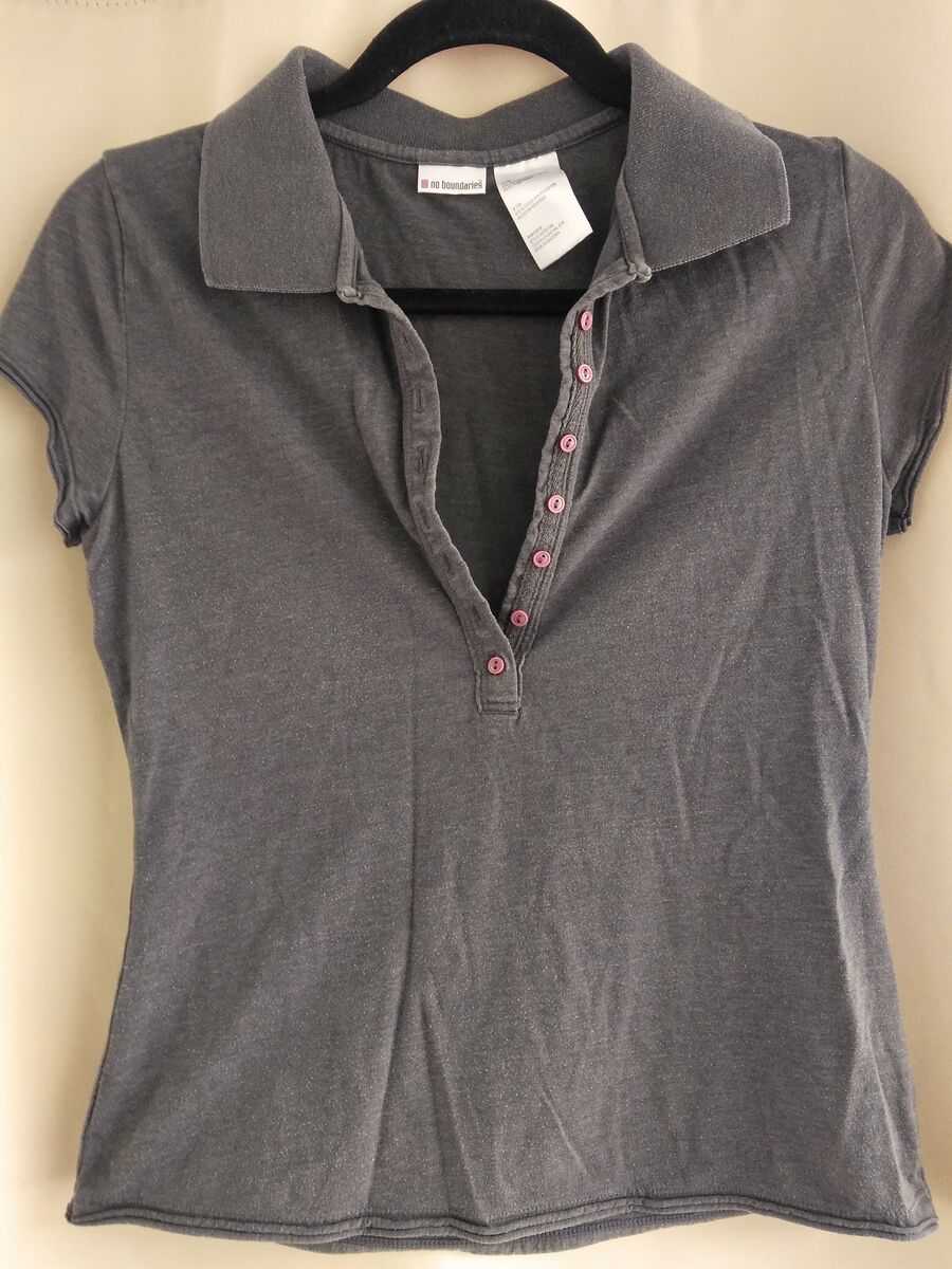 Md, Grey Button-Neck Top