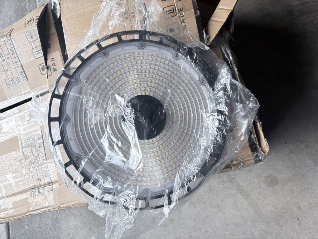 240W LED UFO High Bay Light - Field Adjustable
