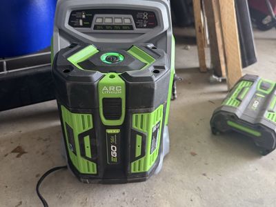 EGO 56V ARC Lithium 7.5 Ah Battery & Charger - Power for EGO Outdoor Equipment