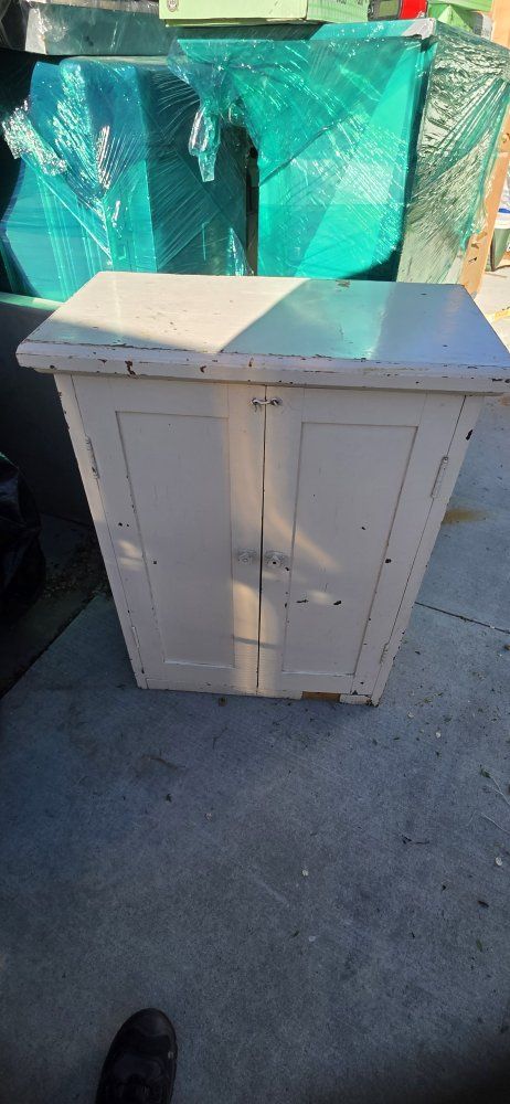 1930's Jelly cabinet