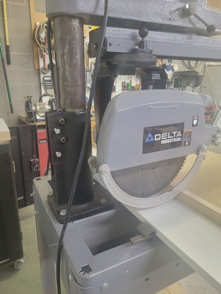 Delta Radial Arm Saw