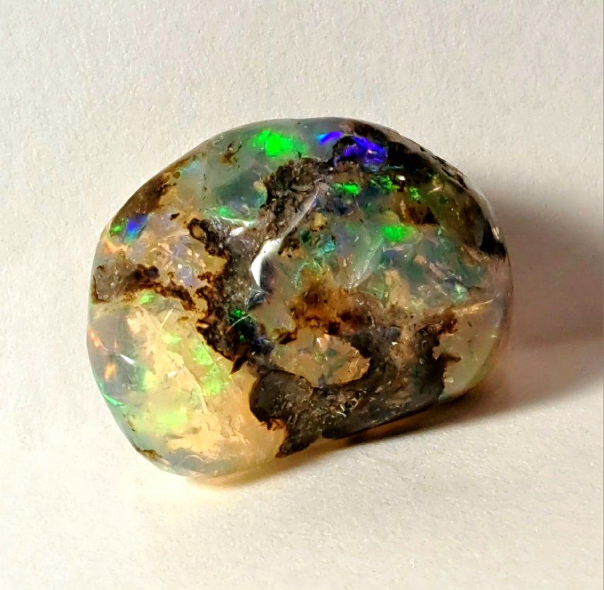 Main image 7
