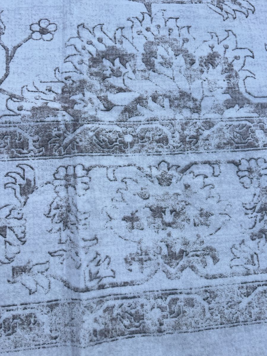 Main image 10