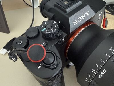 Sony A7RV 61MP Camera (body only)