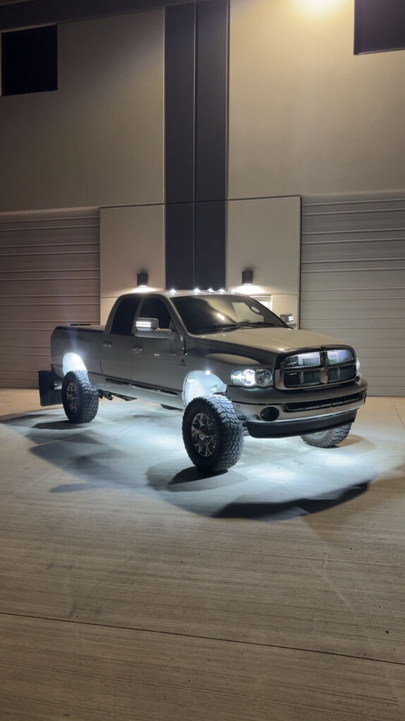 2005 Dodge Ram Pickup 2500 Laramie