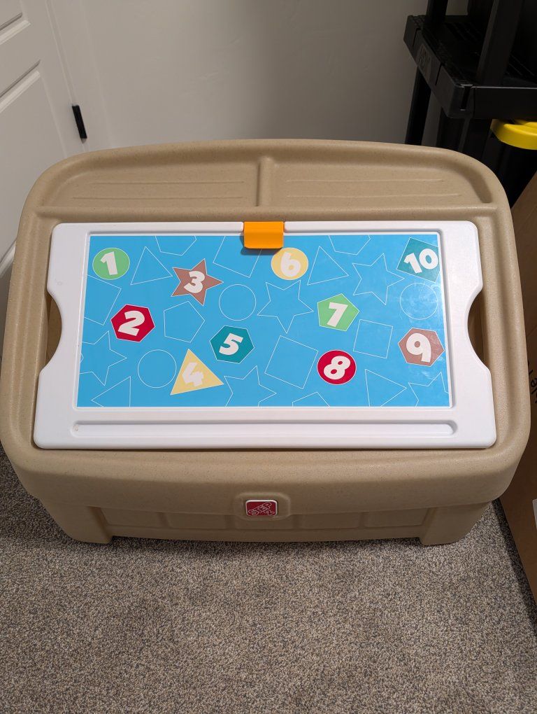 Step2 2-in-1 Toy Chest & Art Easel Desk Storage Bin - Tan/Blue