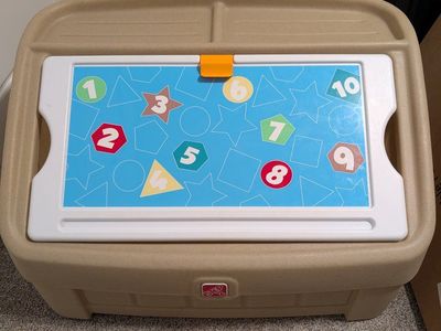 Step2 2-in-1 Toy Chest & Art Easel Desk Storage Bin - Tan/Blue