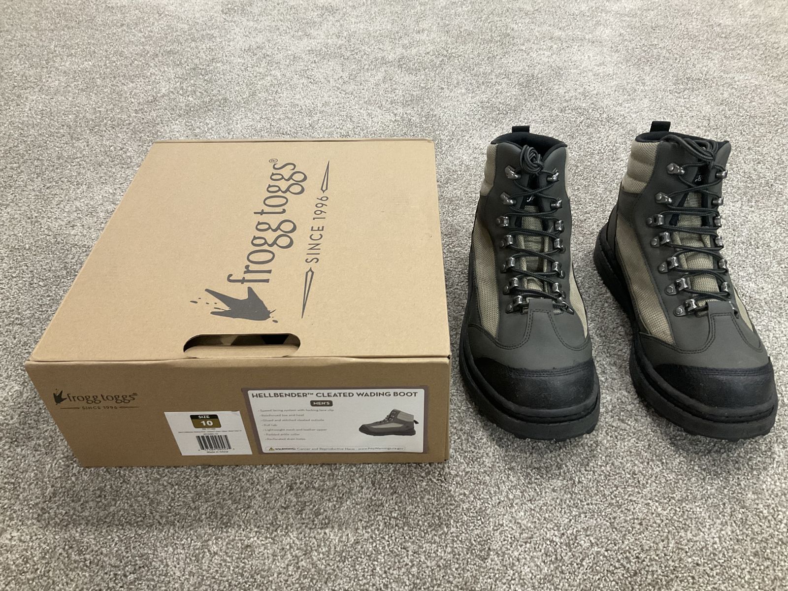Frogg Toggs Hellbender Cleated Wading Boots size 10