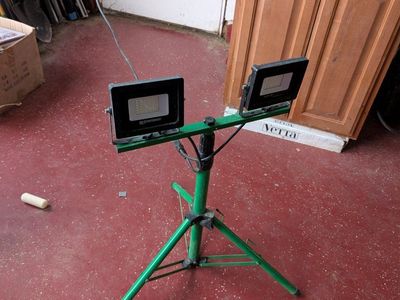 Dual LED Work Light on Green Tripod Stand
