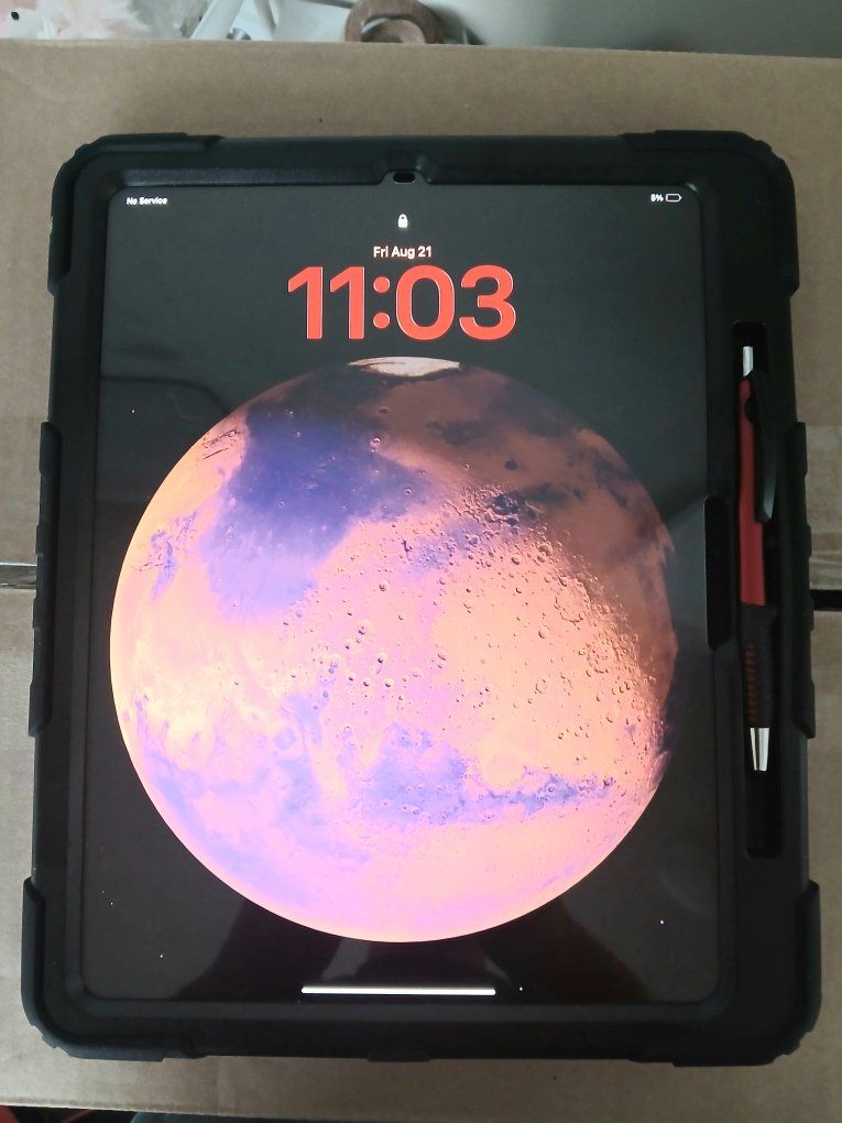 Apple iPad Airml Pro 13-inch (M5): Ultra Retina XDR Display, 512GB, 12MP Front/Back Camera, LiDAR Scanner, Wi-Fi & Cellular