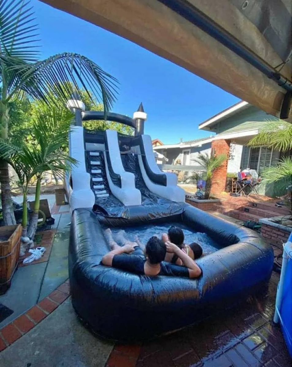 6 Water Slides & Bounce Houses For Rent