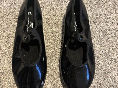 Size 12 1/2 American Ballet Tap Shoes
